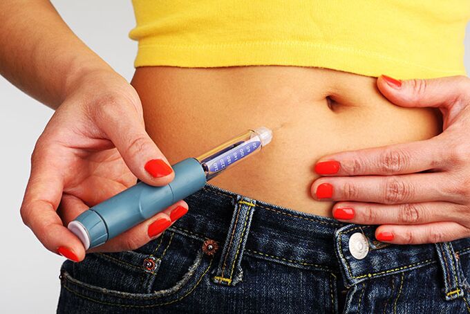 Insulin injections are an effective but dangerous method of losing weight quickly